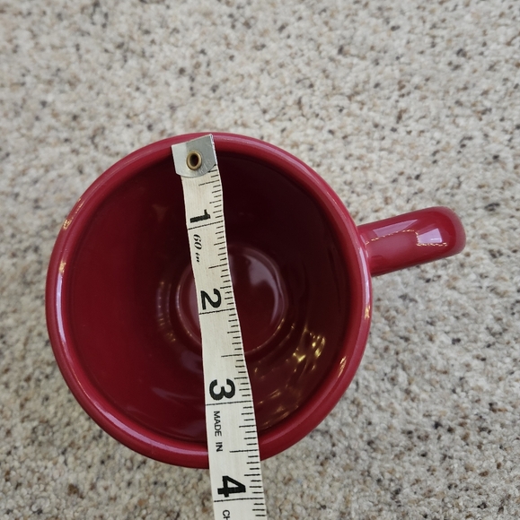 Happy Holiday red mug - Picture 3 of 5